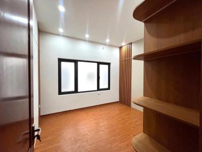 CHO THUÊ NHÀ 6 TẦNG MỚI XÂY – NGỌC THỤY, LONG BIÊN
NHÀ ĐẸP – GIÁ TỐT – Ở/ LÀM VP ĐỀU HỢP