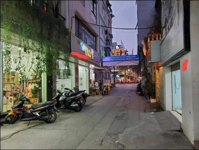 Cho thuê nhà Dốc Thọ Lão, 4 tầng, 30m2, 4 ngủ, 12 Triệu KD, VP kết hợp ở gia đình