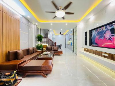 Cho thuê nhà Mặt Phố Giáp Nhị, Thịnh Liệt, Hoàng Mai, 4 tầng x 53m2, 4PN, 16 Triệu
