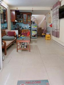 Cho thuê nhà ngõ ba gác ngõ hoà bình 7, 30m2 x 4 tầng 3 ngủ, 12 Triệu vào được ngay