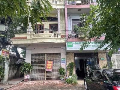 Cho thuê nhà nguyên căn: 02 căn liền kề địa chỉ số 568 -570