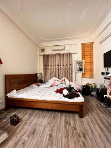 Cho thuê nhà nguyên căn phố Mai Động, 50m² x 2.5 tầng, 2PN, 7 Triệu/tháng