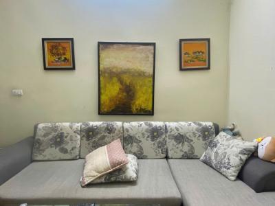 Cho thuê ở hộ gia đình căn hộ Tập thể Lê Phụng Hiểu, 70m2, 2 ngủ, Full đồ chỉ việc vào ở