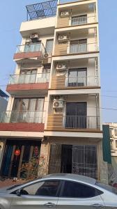 *CHO THUÊ PHÒNG RỘNG 50M² – NHÀ 5 TẦNG NGÕ CAFE BAO CẤP