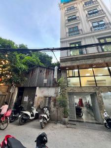 Chùa Quỳnh ,Hai Bà Trung, 2 mặt tiền ,giá siêu rẻ,tương lai X5 giá trị 130m2,mt 4m, 9 tỷ 9