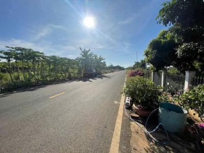 Chuyển chỗ ở cần bán nhà đất 11×45 80 thổ cư mặt tiền nhưa 12 m  giá 2ty4 còn  thương lương