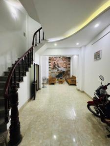 CƠ HỘI VÀNG! NHÀ TÂY HỒ - NGÕ 603 LẠC LONG QUÂN - 43M2 5 TẦNG - GIÁ CHỈ 8.4 TỶ