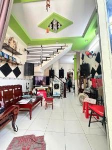 **Giá Chính Chủ 6Tỷ Nhỉnh_ Căn góc Hẻm 6m,4 Tầng An Dương Vương Thông Trần Phú Q5