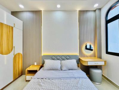 GIẢM 1 TỶ, BÁN NHÀ DÂN XÂY PHÚ MINH 35M2X5T, LÔ GÓC, NGÕ THÔNG, Ô TÔ, 5.6 TỶ