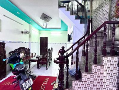 Hẻm xe hơi Đồng Đen, Tân Bình ngay khu VIP Bầu Cát, gần ngã tư 7 Hiền tiện qua sân bay và các Quận