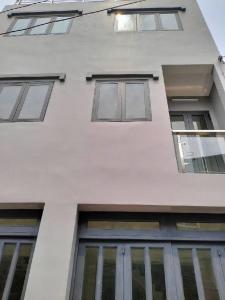 HIẾM BÁN - DÒNG TIỀN GẦN 20 TRIỆU/THÁNG - 1 TRỆT 2 LẦU - CÔNG NĂNG ĐẦY ĐỦ - HÀNG XÓM HIMLAM QUẬN 7-