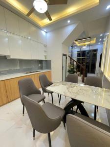 ???? “Hoa Hậu Ba Đình” – Nhà ĐẸP ngõ 118 Đào Tấn – Full nội thất – 2 mặt thoáng – 6.95 tỷ ????  lh