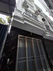 Hữu Lê – Hữu Hòa  Nhà 40m² x 5 tầng – Ra mặt phố 10m – Nhà mới cực phẩm – Giá chỉ từ 4,7 tỷ –