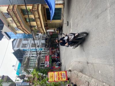 Khương Hạ, vỉa hè, ô tô tránh đỗ, kinh doanh siêu đỉnh, sát các trường học