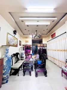 MẶT TIỀN ĐƯỜNG SỐ KDC BÌNH HƯNG GẦN BẾN XE QUẬN 8 - Ô TÔ NGỦ TRONG NHÀ , 6x16m NHỈNH 10 TỶ