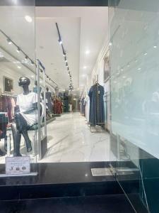 MBKD Tầng 1 Mặt Phố Bà Triệu 162m², mặt tiền 5.6m, 110 Triệu KD đỉnh vỉa hè rộng rãi