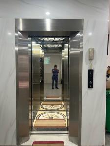 Mình cho thuê nhà mới, hai cửa đi ,vỉa hè, 105m2- 5T, Bách Khoa_34 Tr