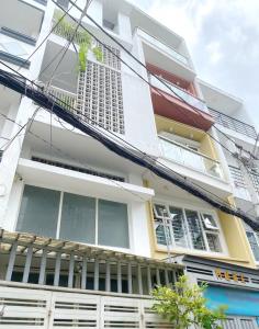 Nhà 5 tầng (4 lầu + ST) hẻm lớn xe hơi đậu trước cửa Âu Dương Lân P2Q8