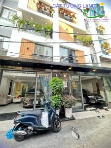 Nhà 5 Tầng (5x10m) có Thang Máy – Ngay EMART Phan Huy Ích – Chỉ 7.19 tỷ