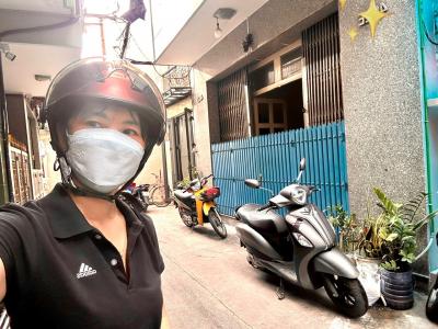 NHÀ BÁN 4 TẦNG KHU TÁI THIẾT - NHÀ ĐẸP- CHỦ TẶNG NỘI THẤT- ĐƯỜNG ĐOÀN VĂN BƠ- KẾ BÊN KHU ẪM THỰC