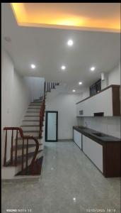 NHÀ CHÍNH CHỦ - GIÁ TỐT - Vị Trí Đẹp Tại Hữu Hưng, Tây Mỗ, Nam Từ Liêm, TPHN