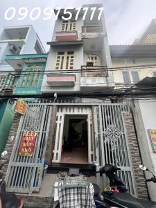 NHÀ ĐEP 3 TẦNG-HẺM XE HƠI-HUỲNH TẤN PHÁT-QUẬN 7- 70M2- NHỈNH 7 TỶ