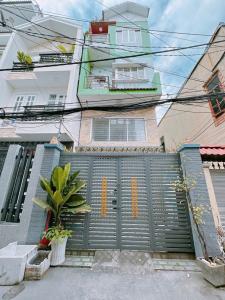 NHÀ ĐẸP, HXH, 5 TẦNG NGUYỄN THỊ THẬP 52,5 M2, 4X13, Ô TÔ NGỦ NHÀ – GIÁ CHỈ 8.5 TỶ