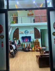 ♪ Nhà Kiệt 2.5m gần MT CMT8 Ông Ích Đường, 56m2, mê lửng, nhỉnh 2 tỷ