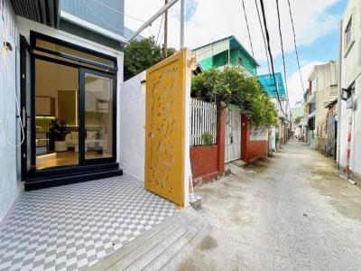 ♣ Nhà Kiệt 3.5m thẳng ra Phan Thanh, 50m2, mê lửng, đẹp ở ngay, 3.05 tỷ