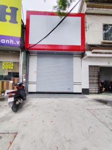 Nhà mặt đường Nguyễn Văn Linh gần AEON, 40m 1.5 tầng, Giá 2.35 tỉ