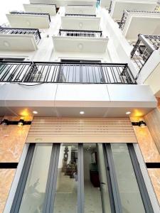 NHÀ MẶT PHỐ MIMH KHAI HAI BÀ TRƯNG GIÁ 31 TỶ 50M - 6 TẦNG -  MẶT TIỀN 6M THANG MÁY ( Có TL)