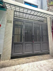 Nhà mới 3 lầu 4.1x13m HXH Hưng Phú P10Q8