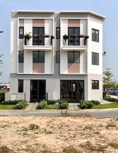 Nhà Phố Hoàn Thiện Nội Thất, Trả Trước 789 Triệu – Sống Ngay K-Home