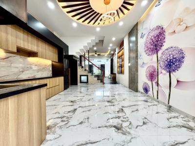 Nhà phố phân lô ngang 4.5m 4 tầng đẹp khu BT Đặng Thùy Trâm 80m2 vào ở ngay chỉ 13 tỷ 800