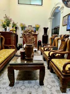 NHÀ VỊ TRÍ ĐẸP - GIÁ TỐT- Bán Nhà MẶT TIỀN KINH DOANH  Phố Thanh Nhàn, Hai Bà Trưng, Hà Nội