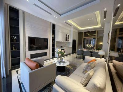 Nhà Xây Tâm Huyết Phố Trạm 50m2 8T, Ô Tô Tránh, Kinh Doanh, Hàng Xóm  Aeon - 1X Tỷ