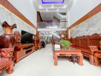 NHÀ XINH HXT PHƯỜNG THẠNH LỘC QUẬN 12 NHỈNH 6 TỶ- 4 TẦNG FULL NỘI THẤT DT 110M2 (5X22)

✅Kết cấu 1