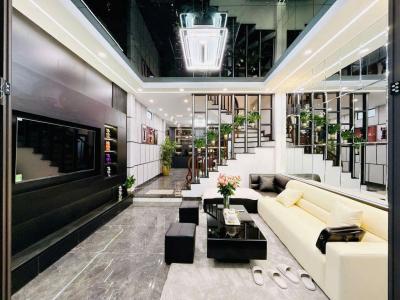 NHỈNH 11 TỶ ĐẠI LA HAI BÀ TRƯNG SIÊU PHẨM