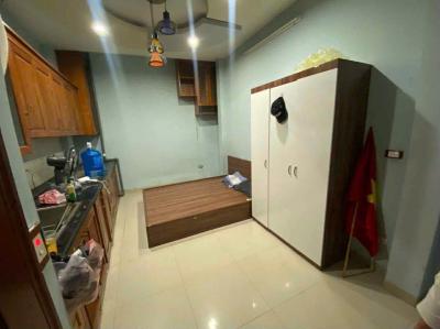 PASS PHÒNG 20M2 KHÉP KÍN  2,9 TRIỆU TẠI QUAN HOA, CẦU GIẤY, HÀ NỘI