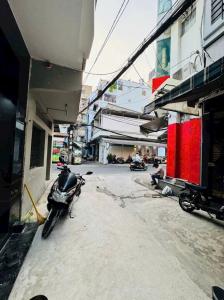 QUẬN 5) Nhà HXH 6m Gần Mặt Tiền Nguyễn Trãi Mới Đẹp 5Tầng 5PN