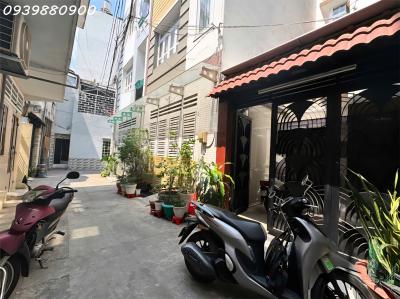 Sát mặt tiền Phan Đăng Lưu - 60m2, 4PN - 8,75Tỷ