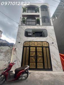 Siêu phẩm nhà đẹp xây mới 5 tầng Dương Quảng Hàm, Gò Vấp, HCM, DT 41,6m2, giá 9 tỷ