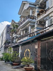 T1861 ???? Giảm 800tr! nhà Hiệp Thành 13 Q12, SHR, Vuông, HXH, 3.8x17m, 5.x tỷ