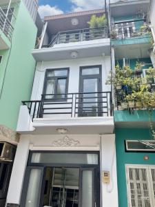 T2143 ???? nhà Nguyễn Kiệm Gò Vấp, SHR, Vuông, 3 tầng, 3.x tỷ