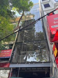 ????TÒA VĂN PHÒNG VIP MẶT PHỐ LA THÀNH, BA ĐÌNH 80M2 9T MT 5M, CHỈ 59 TỶ ????