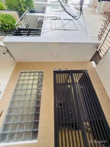 TÔI CẦN BÁN NHÀ ĐẸP 9 PHÒNG NGỦ - TRƯỜNG CHINH, THANH XUÂN - DT 42M2 x 5T. PHÂN LÔ,, NỘI THẤT ĐẸP