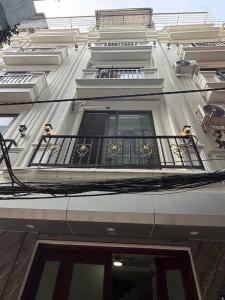 TRUNG TÂM HOÀNG MAI - 5 TẦNG - NGÕ NÔNG THẲNG TẮP - Ô TÔ ĐỖ CỔNG - NHÀ ĐẸP - AN SINH TUYỆT VỜI