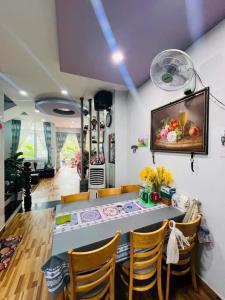 ***XÍU 8 TỶ- BÁN GẤP XUẤT CẢNH _ Nhà Hẻm XH Gần Ngả 4 Trần Hưng Đạo 52M 3Tầng